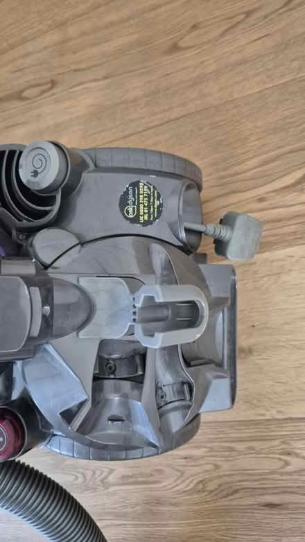 Photo of free Dyson vacuum cleaner working fine (Rotherhithe SE16) #3