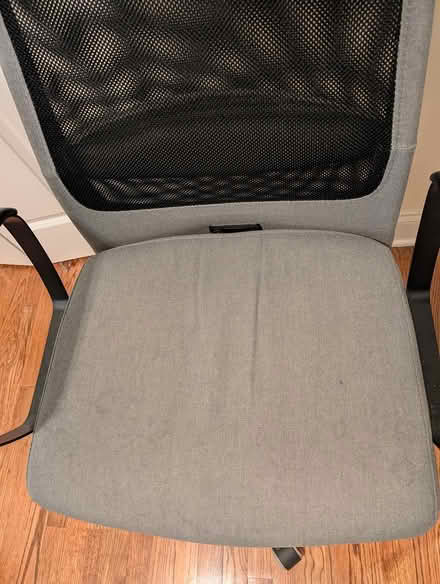 Photo of free Desk chair (Ravenswood) #2