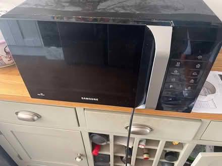Photo of free Non working microwave (twickenham TW2) #1