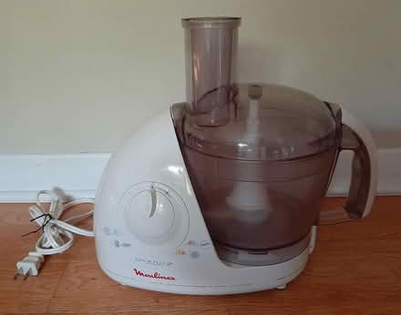Photo of free Basic Food Processor (York & Victoria in Guelph) #1