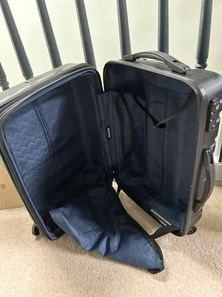 Photo of free 2x suitcases (East Dulwich) #3