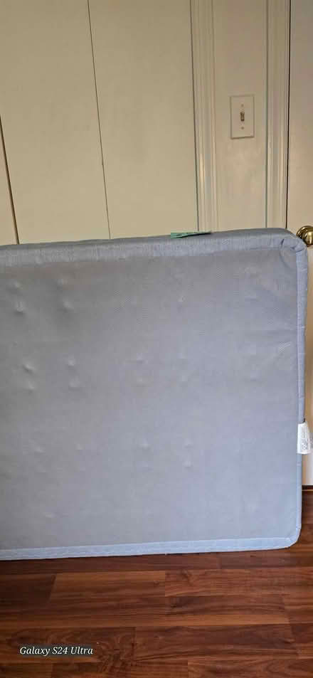 Photo of free Steel Spring Wood Frame-Twin XL (Woodland Ct NW, Vienna) #2