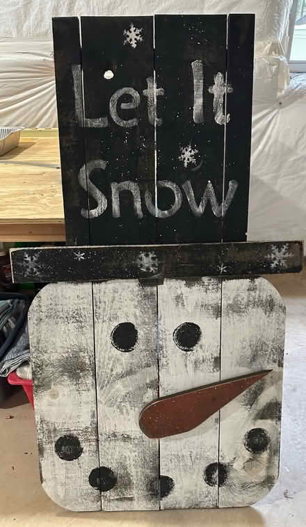 Photo of free Winter decor - Snowman (near TurkPark 1) #1