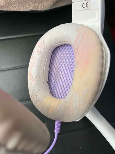 Photo of free Headphones with mic (Ballynafoy BT6) #1