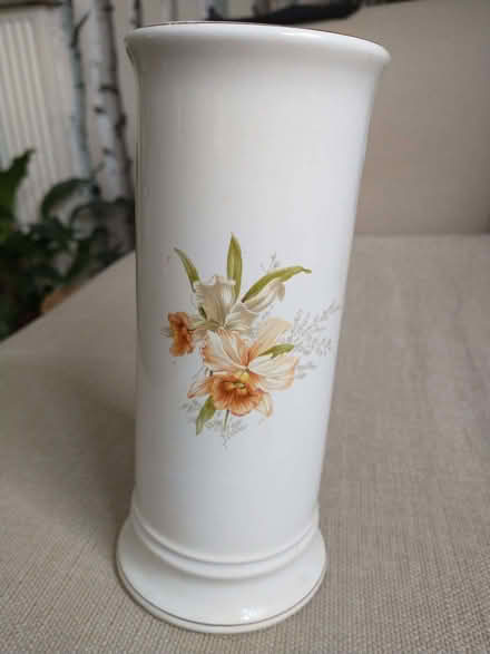 Photo of free Ceramadad vase (Drum Brae EH4) #1