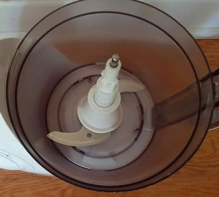 Photo of free Basic Food Processor (York & Victoria in Guelph) #3