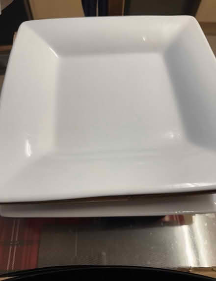 Photo of free Serving plates and bowl (Hendon NW4) #2
