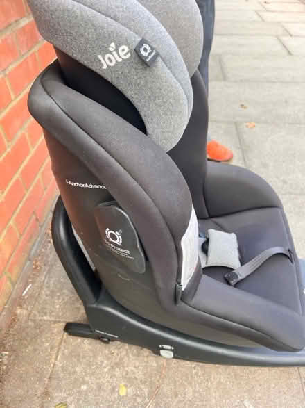 Photo of free Joie Isofix car seat to age 4 (Battersea SW11) #3
