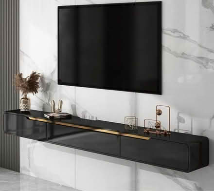 Photo of Tv floating unit (Peckham SE15) #4