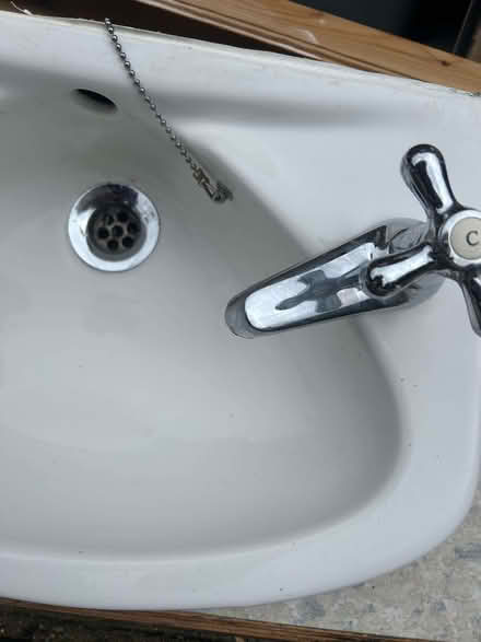 Photo of free Cloakroom basin and taps (Eynesbury PE19) #2