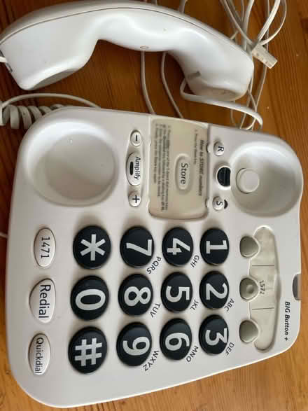 Photo of free BT Big Button Landline Telephone (Wokingham RG41) #2
