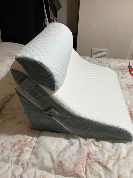 Photo of free Orthopaedic Bed Wedge Pillow Set (Hareholme BB4) #3