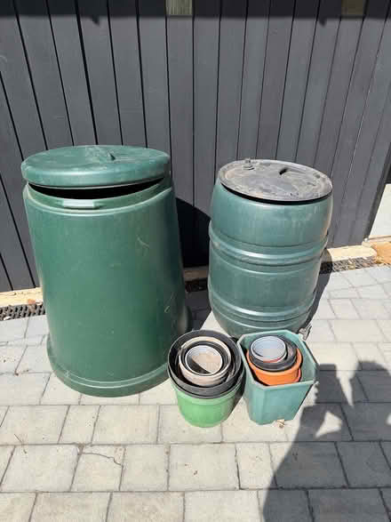 Photo of free Composter, water butt and pots (Farnham GU9) #1