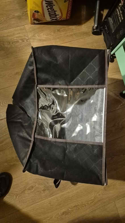 Photo of free torn soft storage bag (bethnal green E2) #1