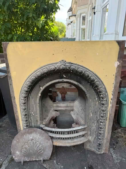 Photo of free Victorian cast iron firplace (Se20) #1
