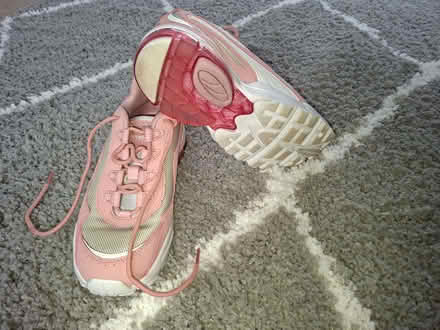 Photo of free Puma trainers - As new (Hatfield AL10) #2