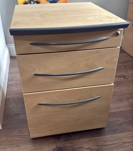 Photo of Under desk cabinet (Tilehurst RG30) #1