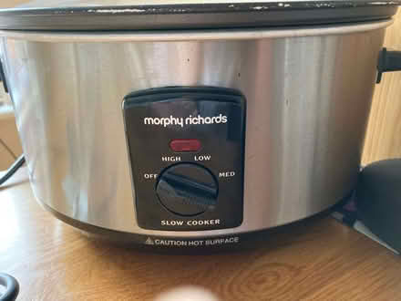 Photo of free Morphy Richards 3.5L Slow Cooker & Lid Brushed Silver Steel (Calthwaite CA11) #2
