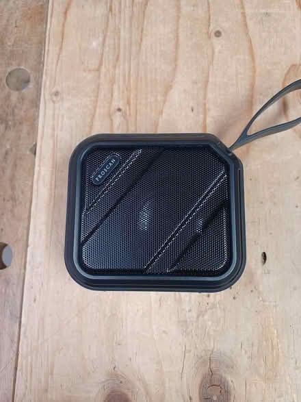 Photo of free Bluetooth speaker (Carlingwood) #2