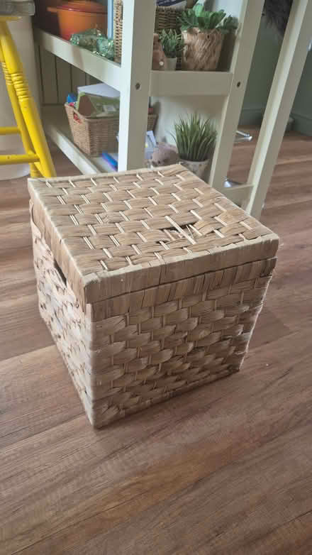 Photo of free Wicker/wooden box 35x35x35 (Cogges OX28) #1
