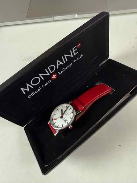 Photo of free Watch (Kendal LA9) #3