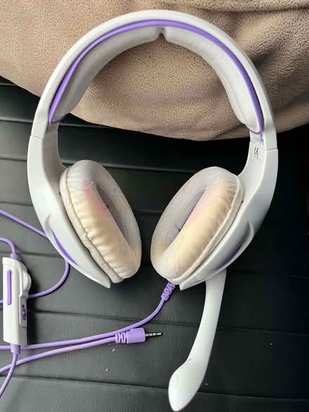 Photo of free Headphones with mic (Ballynafoy BT6) #4