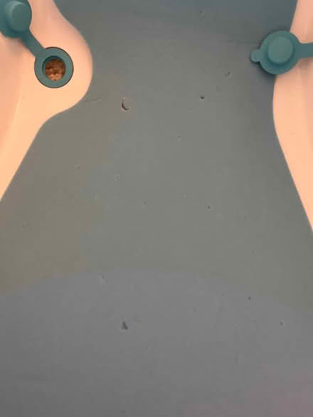 Photo of free Baby bath (Cowell st and Ranspot.) #3