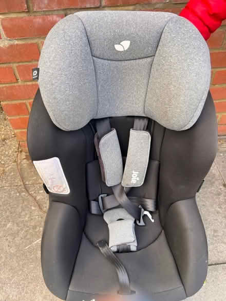 Photo of free Joie Isofix car seat to age 4 (Battersea SW11) #2