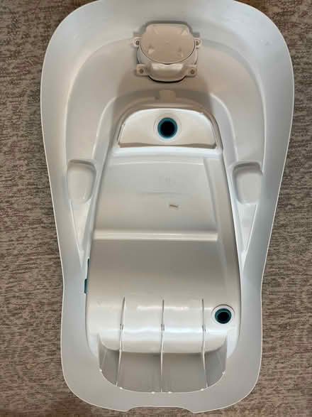Photo of free Baby bath (Cowell st and Ranspot.) #4
