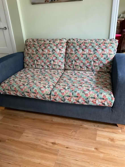 Photo of free 3 seater sofa (Hitchin SG4) #1