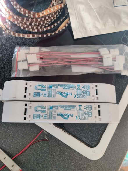 Photo of free LED strip light bits (Meersbrook S8) #3