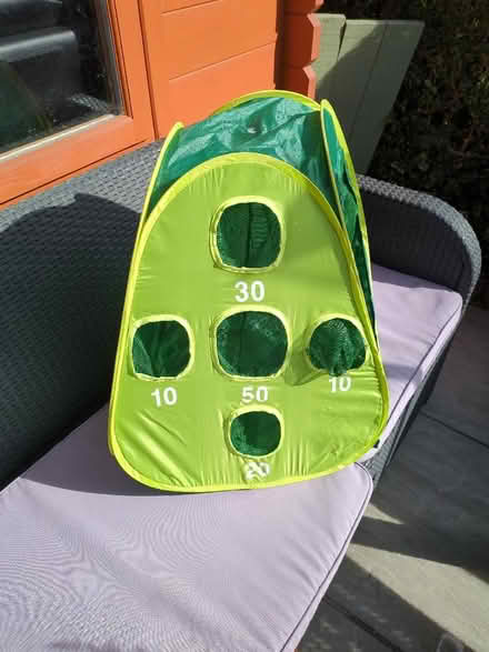 Photo of free Pop up ball net game (Orgreave S13) #1