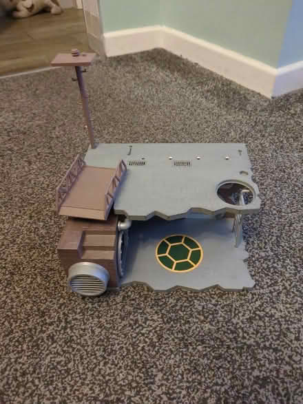Photo of free Teenage Mutant Ninja Turtles, sewer lair playset (Orgreave S13) #1