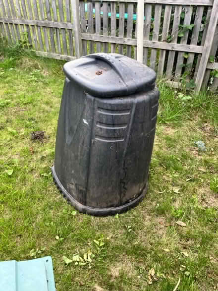 Photo of free Compost bin (Home EH22) #1