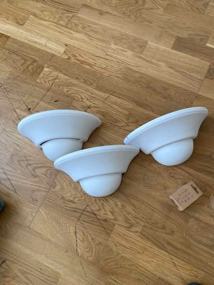 Photo of free 3 plaster cornice wall lights (SE153BS) #1
