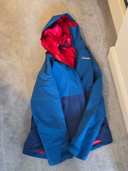 Photo of free Old burghaus coat men's L (Northolt UB5) #1