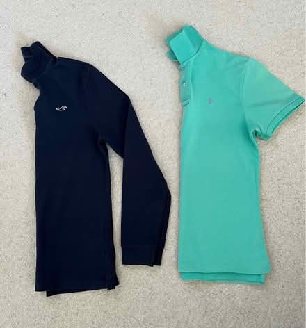Photo of free A couple of polos (s-sl & l-sl) teenage: 13+ (City College area NR1) #1