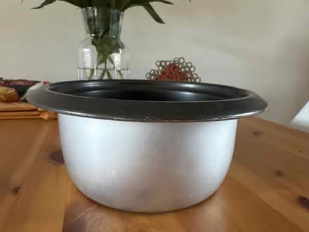 Photo of free 1 ltr rice cooker inner pot (Cowley OX4) #1