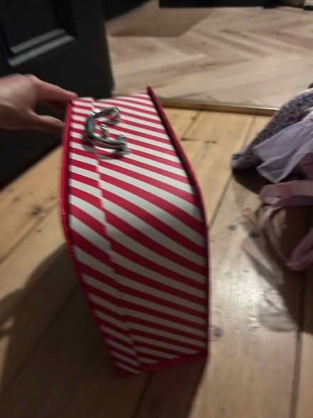 Photo of free Christmas gift box (E12 Manor park) #2