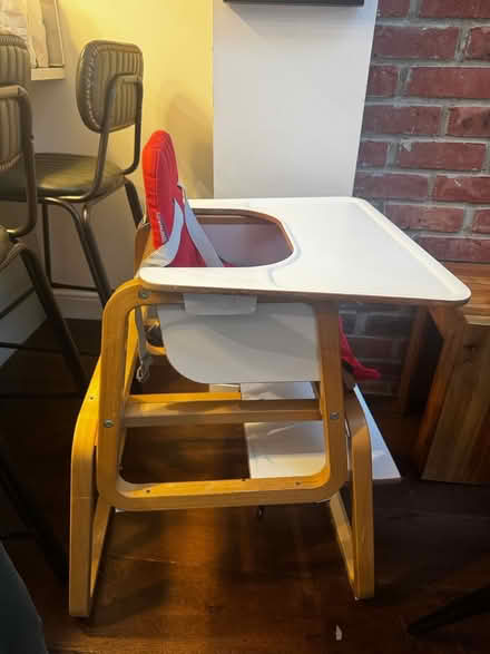 Photo of free High chair/ toddler chair and desk (Headington OX3) #3