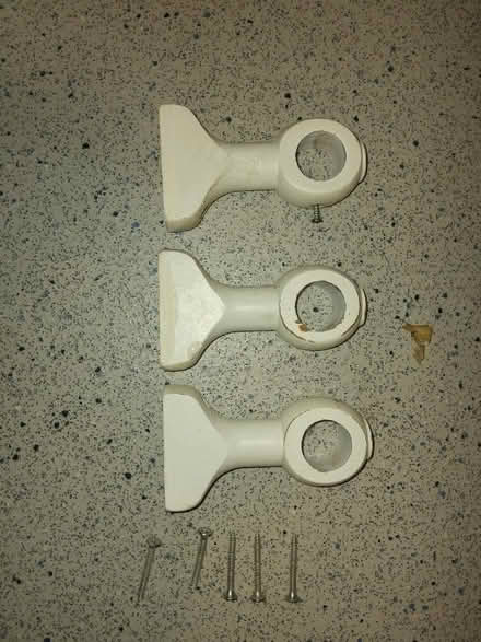 Photo of free Curtain rail holders (Smalley DE7) #1