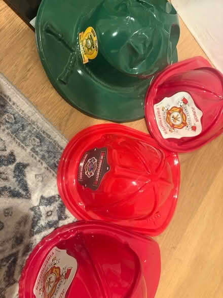 Photo of free Fireman’s, rangers costume hats (94087) #1
