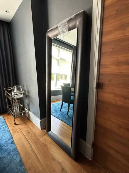 Photo of free Mirror (Wimbledon Village SW19) #1