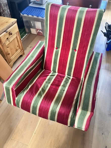 Photo of free 1950s Armchair (Tottenham N17) #1