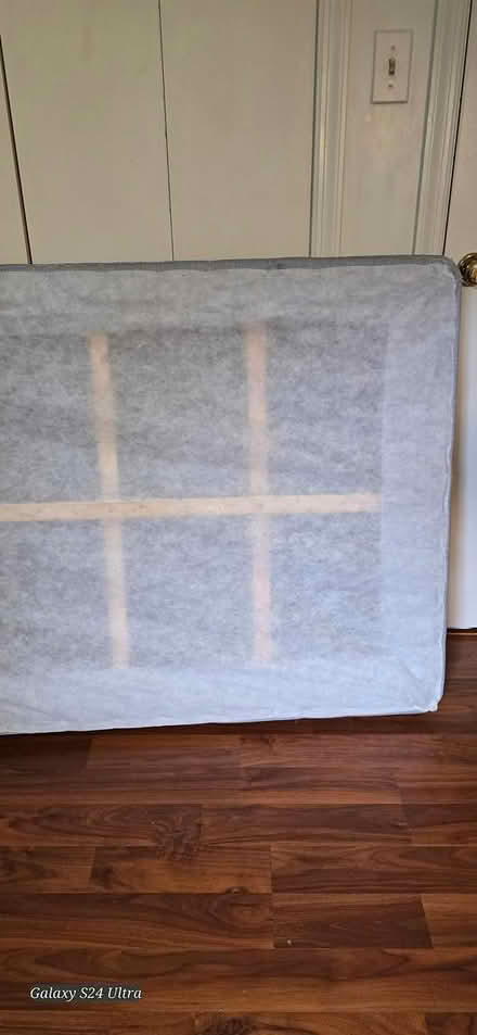 Photo of free Steel Spring Wood Frame-Twin XL (Woodland Ct NW, Vienna) #1