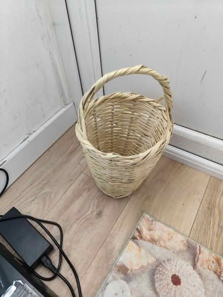 Photo of free Basket (Borehamwood WD6) #1