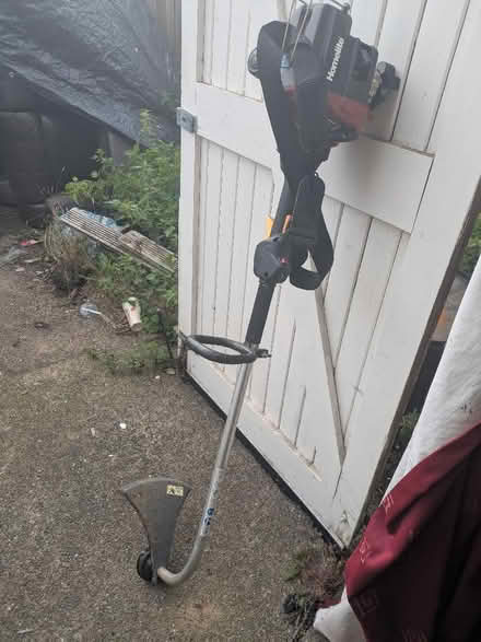 Photo of free Petrol strimmer (Speke L24) #1