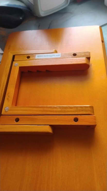 Photo of free Artists lap easel (Chorley centre PR7) #4