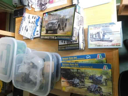 Photo of free Mishmash of WWII 1/72 and 1/48 Wargaming kits, 1/72 Trees (Grays RM17) #1