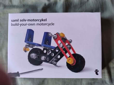 Photo of free Small Motorbike kit age 6+ (Kingston Bagpuize OX13) #1